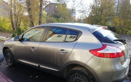 Renault Megane III, 2011 год, 710 000 рублей, 3 фотография