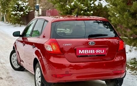 KIA cee'd I рестайлинг, 2010 год, 799 000 рублей, 3 фотография