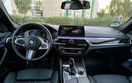 BMW 5 серия, 2019 год, 3 900 000 рублей, 17 фотография