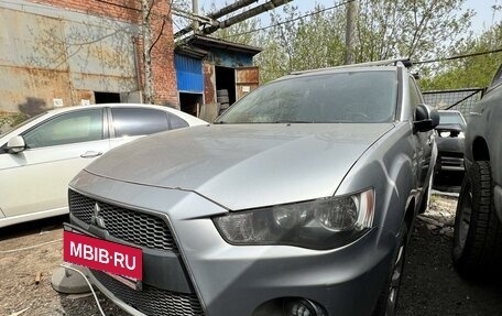 Mitsubishi Outlander III рестайлинг 3, 2010 год, 1 290 000 рублей, 5 фотография