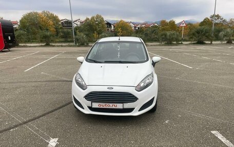 Ford Fiesta, 2015 год, 680 000 рублей, 3 фотография