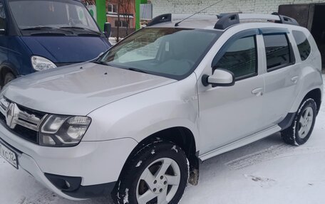 Renault Duster I рестайлинг, 2017 год, 1 246 000 рублей, 4 фотография