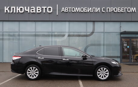 Toyota Camry, 2020 год, 3 400 000 рублей, 16 фотография