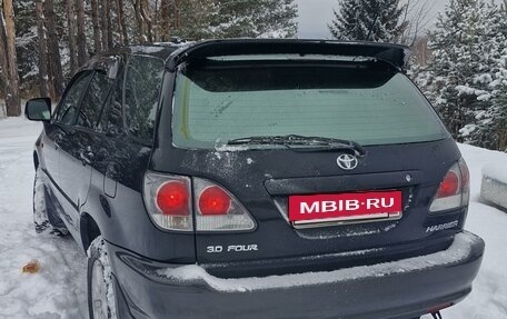 Toyota Harrier, 2002 год, 1 300 000 рублей, 3 фотография