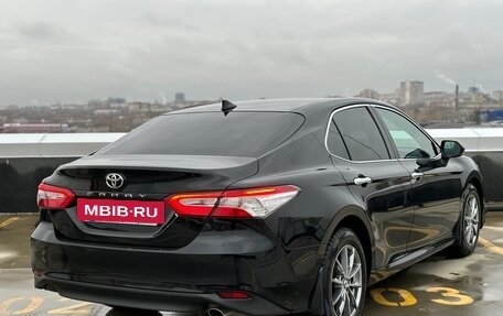 Toyota Camry, 2021 год, 3 570 000 рублей, 3 фотография