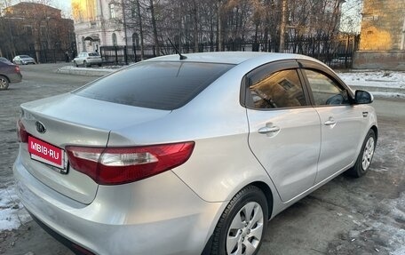 KIA Rio III рестайлинг, 2012 год, 900 000 рублей, 4 фотография