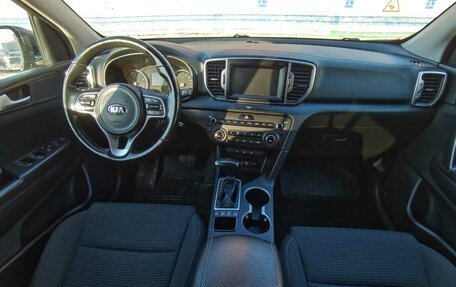 KIA Sportage IV рестайлинг, 2018 год, 2 270 000 рублей, 8 фотография