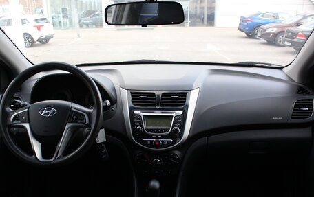 Hyundai Solaris II рестайлинг, 2011 год, 797 000 рублей, 7 фотография