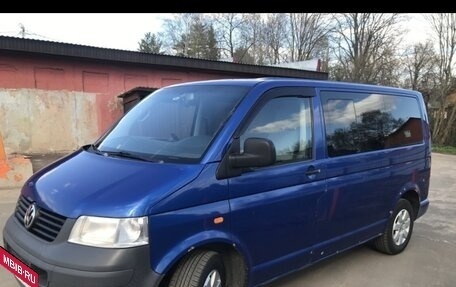 Volkswagen Transporter T5 рестайлинг, 2005 год, 1 350 000 рублей, 4 фотография