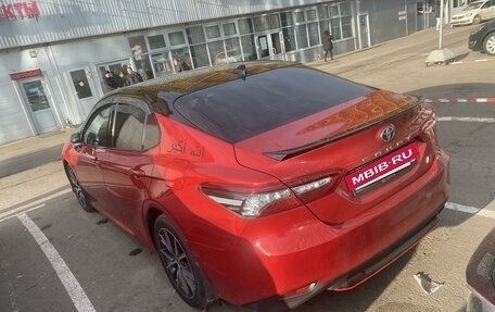 Toyota Camry, 2021 год, 3 400 000 рублей, 7 фотография