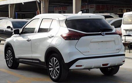 Nissan Kicks I, 2021 год, 1 305 000 рублей, 5 фотография
