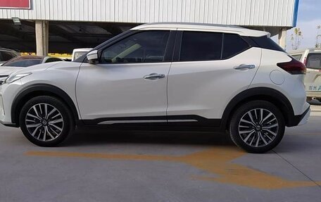 Nissan Kicks I, 2021 год, 1 305 000 рублей, 6 фотография