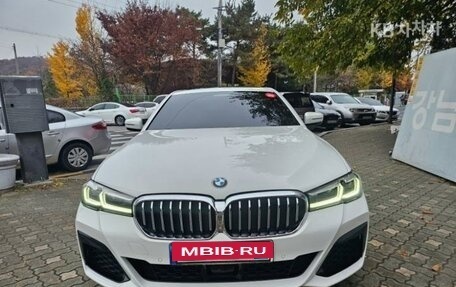 BMW 5 серия, 2022 год, 5 030 010 рублей, 2 фотография