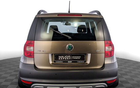 Skoda Yeti I рестайлинг, 2012 год, 1 490 000 рублей, 6 фотография