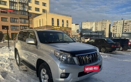 Toyota Land Cruiser Prado 150 рестайлинг 2, 2012 год, 3 000 000 рублей, 6 фотография