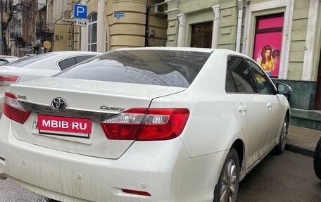 Toyota Camry, 2014 год, 930 000 рублей, 2 фотография