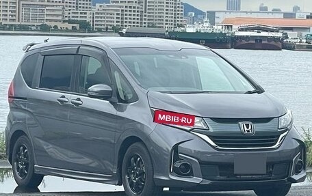 Honda Freed II, 2017 год, 1 593 000 рублей, 1 фотография