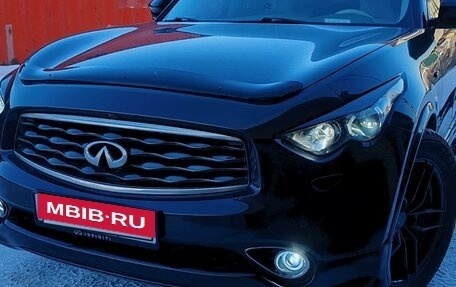 Infiniti FX II, 2010 год, 2 550 000 рублей, 6 фотография