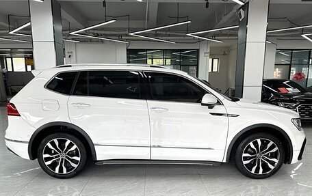 Volkswagen Tiguan II, 2021 год, 3 100 000 рублей, 7 фотография