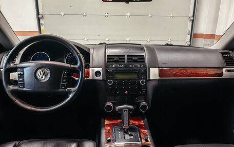 Volkswagen Touareg III, 2007 год, 1 132 120 рублей, 16 фотография