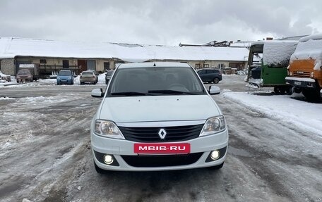 Renault Logan I, 2013 год, 595 000 рублей, 2 фотография