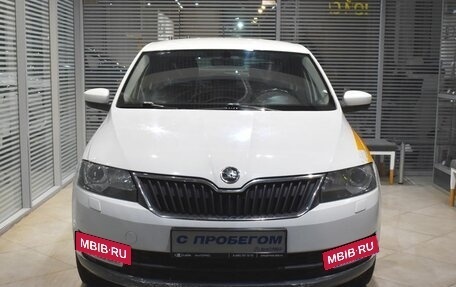 Skoda Rapid I, 2015 год, 590 000 рублей, 2 фотография