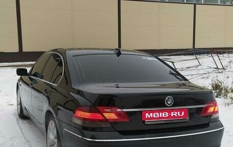 BMW 7 серия, 2003 год, 900 000 рублей, 9 фотография