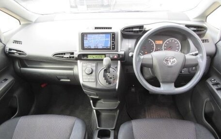 Toyota Wish II, 2016 год, 1 200 444 рублей, 16 фотография