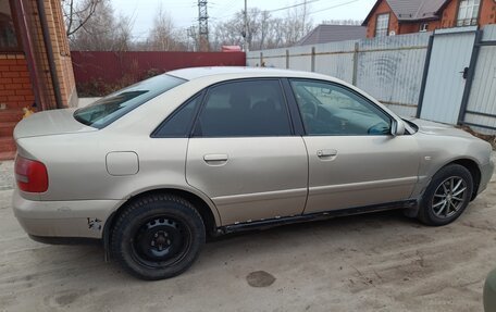 Audi A4, 1999 год, 199 000 рублей, 6 фотография