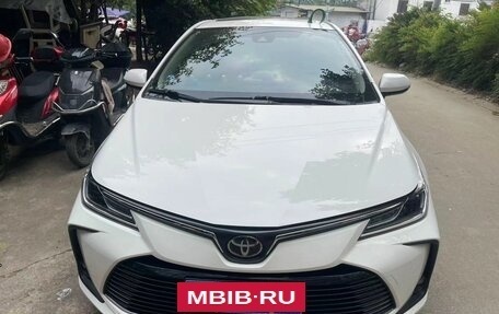 Toyota Corolla, 2021 год, 1 350 000 рублей, 3 фотография