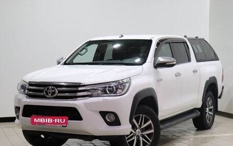 Toyota Hilux VIII, 2015 год, 2 950 000 рублей, 1 фотография