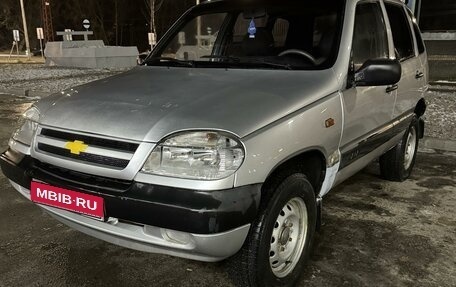 Chevrolet Niva I рестайлинг, 2006 год, 280 000 рублей, 1 фотография