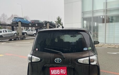 Toyota Sienta II, 2015 год, 1 450 000 рублей, 6 фотография