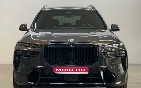 BMW X7, 2023 год, 13 990 000 рублей, 2 фотография