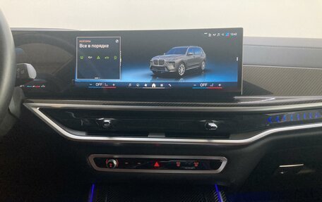 BMW X7, 2023 год, 13 990 000 рублей, 11 фотография