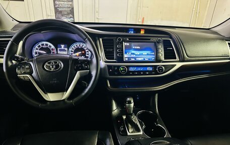 Toyota Highlander III, 2014 год, 3 330 000 рублей, 9 фотография