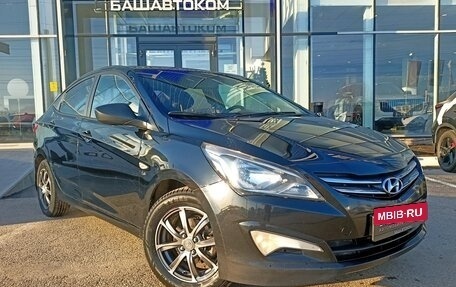 Hyundai Solaris II рестайлинг, 2015 год, 1 140 000 рублей, 3 фотография