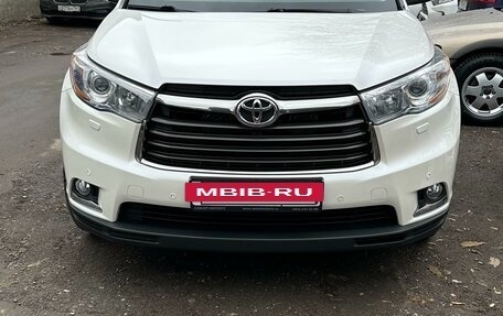 Toyota Highlander III, 2014 год, 3 600 000 рублей, 4 фотография