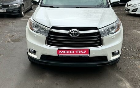 Toyota Highlander III, 2014 год, 3 600 000 рублей, 14 фотография