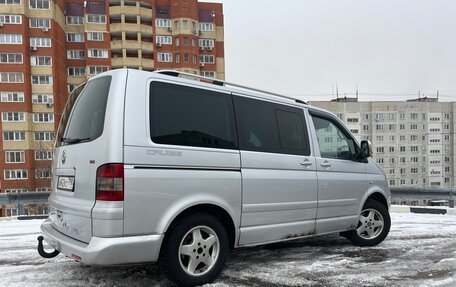 Volkswagen Multivan T5, 2006 год, 1 450 000 рублей, 3 фотография