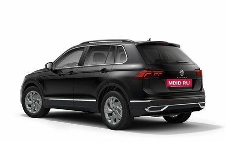 Volkswagen Tiguan, 2024 год, 6 400 000 рублей, 3 фотография