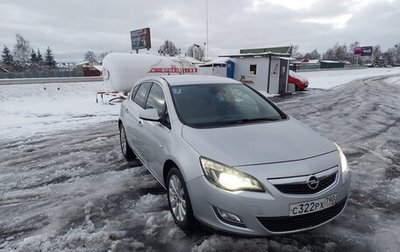 Opel Astra J, 2010 год, 720 000 рублей, 1 фотография