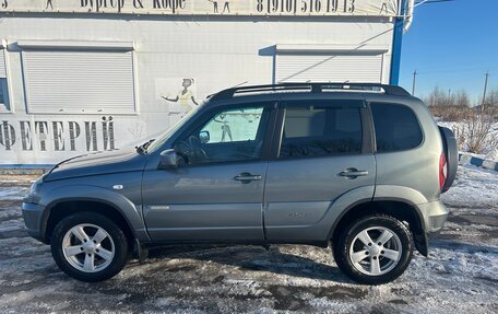 Chevrolet Niva I рестайлинг, 2017 год, 835 000 рублей, 4 фотография