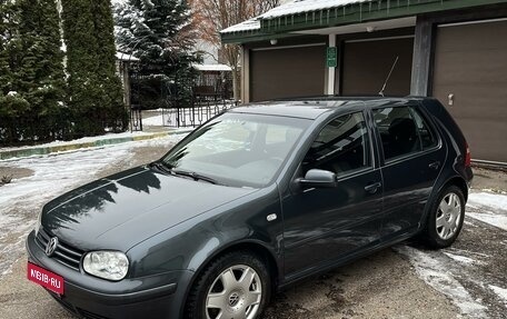 Volkswagen Golf V, 2003 год, 499 000 рублей, 1 фотография