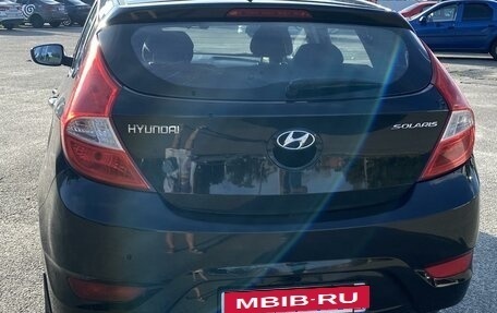 Hyundai Solaris II рестайлинг, 2013 год, 850 000 рублей, 4 фотография