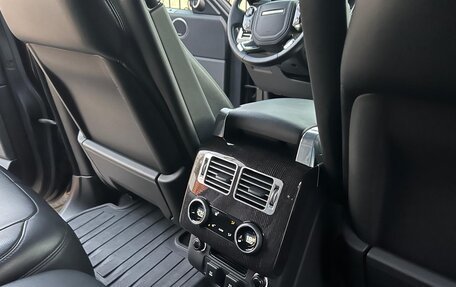 Land Rover Range Rover IV рестайлинг, 2019 год, 10 599 964 рублей, 22 фотография