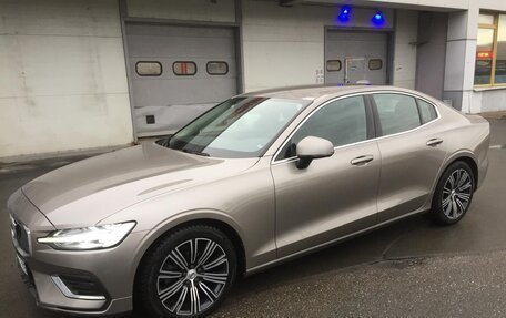 Volvo S60 III, 2019 год, 3 600 000 рублей, 2 фотография