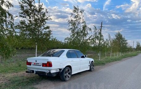 BMW 5 серия, 1992 год, 600 000 рублей, 2 фотография