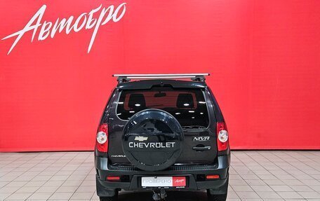 Chevrolet Niva I рестайлинг, 2017 год, 817 000 рублей, 4 фотография