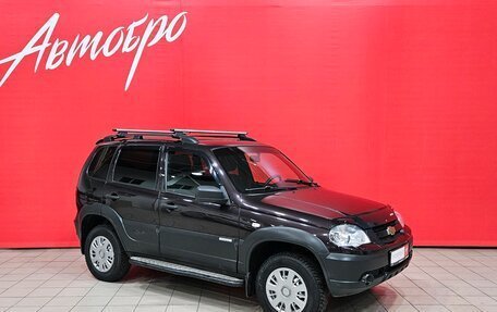 Chevrolet Niva I рестайлинг, 2017 год, 817 000 рублей, 7 фотография